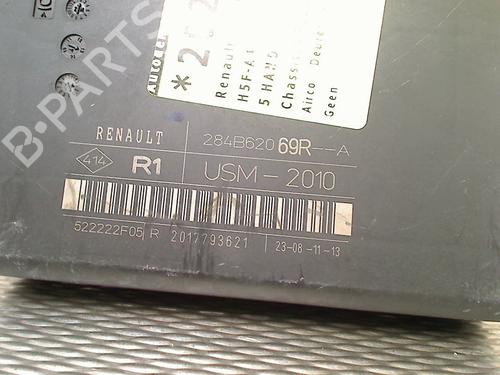 Fuse box RENAULT MEGANE III Hatchback (BZ0/1_, B3_) 1.2 TCe (BZ2B, BZ11) | BP36674080E1 - Image 2
