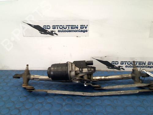 Used Front wipers mechanism FIAT FIORINO Box Body/MPV (225_) 1.3 D Multijet (225BXD1A, 225BXB1A, 225BXB11) (75 hp) 11310824