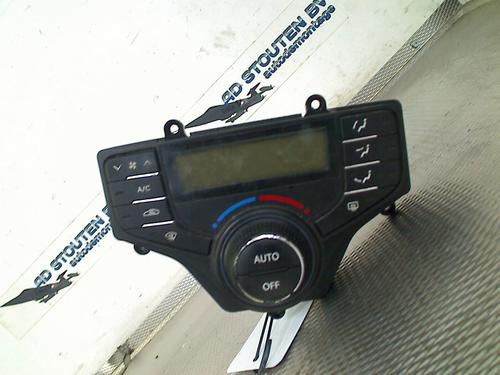 Used Climate control Climate control HYUNDAI i30 (FD) 1.6 (126 hp) 34715045 34715045