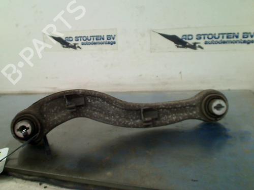 right-rear-suspension-arm-land-rover-range-rover-velar-l560-2017-39707577 main image