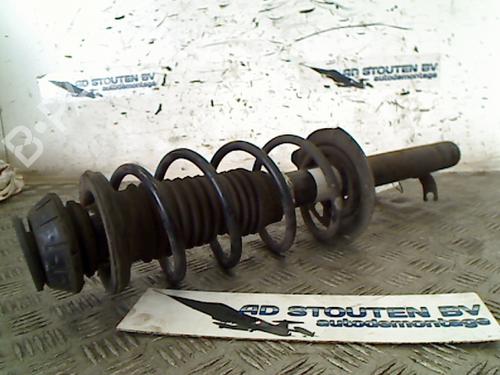 Used Left front shock absorber TOYOTA AYGO (_B1_) 1.0 (KGB10_, KGB10R) (68 hp) 11260324