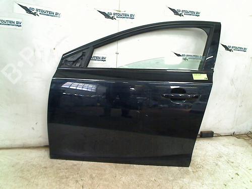 Porte avant gauche VOLVO V40 Cross Country (526) D2 (114 hp) 26134393