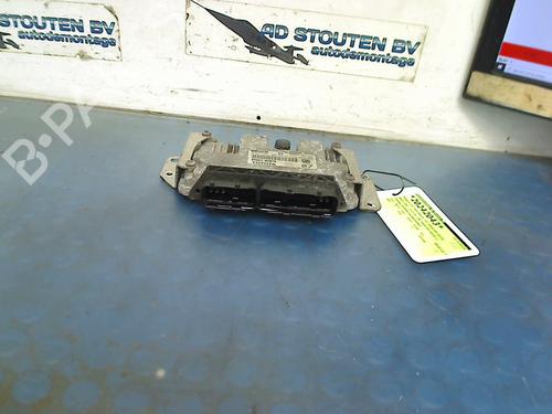 Used Engine control unit (ECU) Engine control unit (ECU) 39561533 39561533