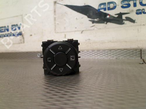 Used Switch Switch PEUGEOT 3008 I MPV (0U_) 2.0 HDi Hybrid4 (0URHCA) (200 hp) 33940868 33940868