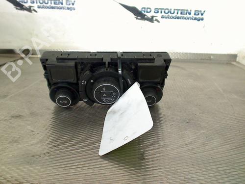 Used Climate control PEUGEOT 308 I (4A_, 4C_) 1.6 16V (120 hp) 30450805