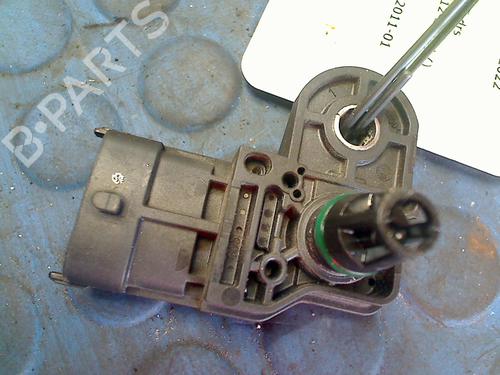 Mass air flow sensor RENAULT MEGANE III Grandtour (KZ0/1) 1.4 TCe (KZ0F, KZ1V) | BP13710240M95
