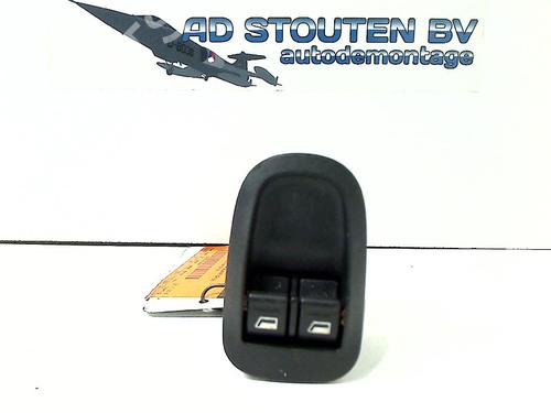 Used Switch PEUGEOT 206 Hatchback (2A/C) 1.4 i (75 hp) 11302519
