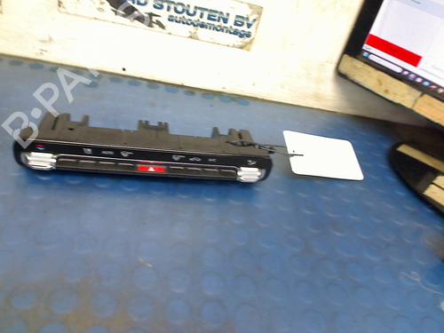 Used Climate control MERCEDES-BENZ A-CLASS (W177) A 200 (177.087) (163 hp) 22922191