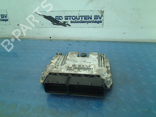 Used Engine control unit (ECU) VW PASSAT B6 (3C2) 1.9 TDI (105 hp) 12111907