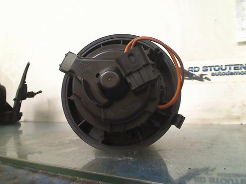 Heater blower motor TOYOTA AYGO (_B4_) 1.0 (KGB40) | BP17830163M62 