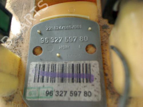 Fuel pump CITROËN C4 I (LC_) 1.6 HDi | BP11303889M76 
