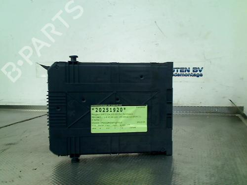 Used Fuse box PEUGEOT 208 I (CA_, CC_) 1.0 VTi (68 hp) 27404640