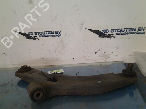 Used Right front suspension arm SUZUKI SPLASH (EX) 1.0 (A5B310) (65 hp) 17575843