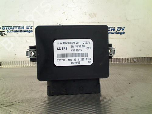 Used Electronic module Electronic module MERCEDES-BENZ B-CLASS Sports Tourer (W246, W242) B 180 (246.242) (122 hp) 33458520 33458520