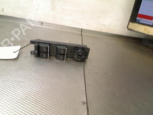 Used Left front window switch Left front window switch FORD B-MAX (JK) 1.0 EcoBoost (100 hp) 33622071 33622071