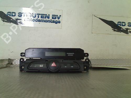 Used Warning switch Warning switch HYUNDAI ix20 (JC) 1.6 (125 hp) 33687033 33687033