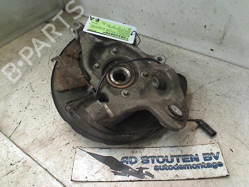 Used Right rear steering knuckle MERCEDES-BENZ C-CLASS (W205) C 180 (205.040, 205.140) (156 hp) 11261796