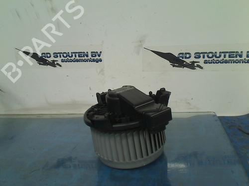 Ventilator motor TOYOTA YARIS (_P9_) 1.33 VVT-i (NSP90_, NSP90R) (100 hp) 21078965