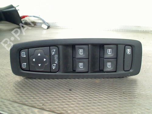 Used Left front window switch Left front window switch RENAULT MEGANE IV Hatchback (B9A/M/N_) 1.6 TCe 205 (B9MV) (205 hp) 39668206 39668206