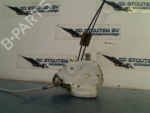 Used Front left lock HONDA CIVIC VIII Hatchback (FN, FK) 1.4 (FK1) (83 hp) 13622028