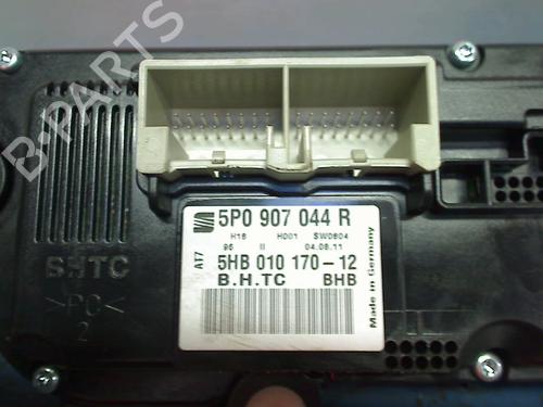 Climate control SEAT LEON (1P1) 1.2 TSI | BP19544243I5 