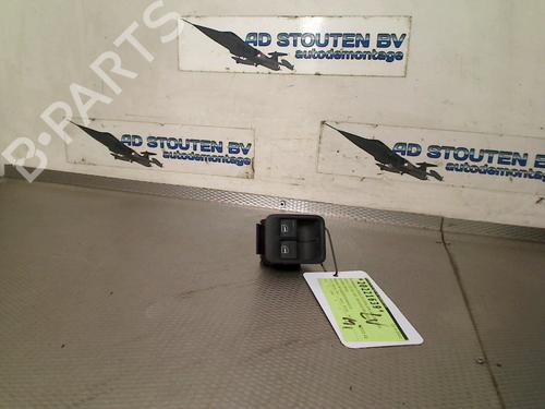 Used Left front window switch VW CADDY III Box Body/MPV (2KA, 2KH, 2CA, 2CH) 1.6 TDI (102 hp) 28131336