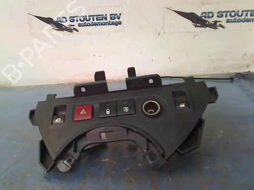 Used Switch PEUGEOT PARTNER Box Body/MPV 1.6 HDi / BlueHDi 75 (75 hp) 16282481