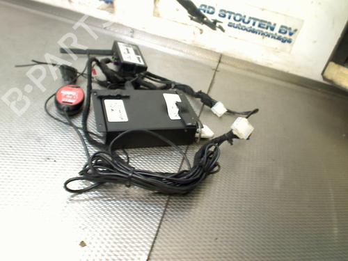 Used Electronic module FIAT PUNTO (199_) 0.9 Twinair Turbo (86 hp) 31294078