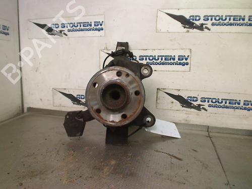 Used Left front steering knuckle MERCEDES-BENZ VITO Van (W447) 114 CDI (447.601, 447.603, 447.605) (136 hp) 30845325