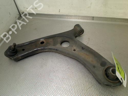 left-front-suspension-arm-citroen-c1-ii-pa_-ps_-2014-2015-2016-2017-2018-2019-2020-2021-32205737 main image