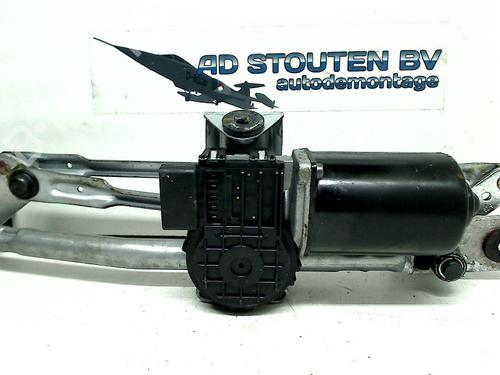 Used Front wipers mechanism KIA PICANTO II (TA) 1.0 (69 hp) 11303418