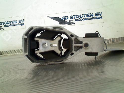 Soporte motor MERCEDES-BENZ CLA (C118) CLA 250 e (118.386) (218 hp) 31256712