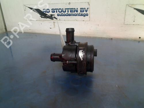 Used Auxiliary water pump MERCEDES-BENZ CLA Shooting Brake (X117) CLA 180 (117.942) (122 hp) 13085836