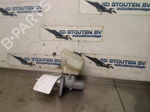 Used Brake master cylinder AUDI Q5 (8RB) 2.0 TFSI quattro (211 hp) 30480331
