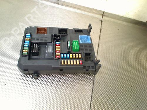 Used Fuse box Fuse box PEUGEOT 208 I (CA_, CC_) 1.2 VTI 82 (82 hp) 36698055 36698055