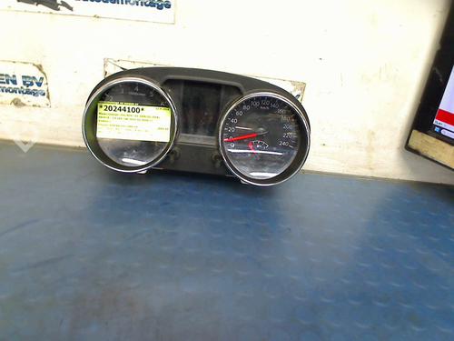 Used Instrument cluster Instrument cluster 21188859 21188859