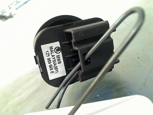 Mirror switch SKODA OCTAVIA II Combi (1Z5) 1.2 TSI | BP17381075I25 
