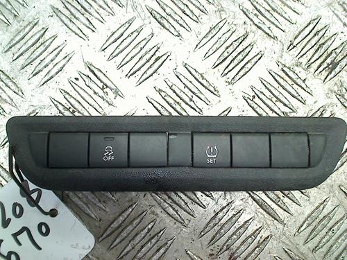 Used Switch PEUGEOT 208 I (CA_, CC_) 1.0 VTi (68 hp) 11307791