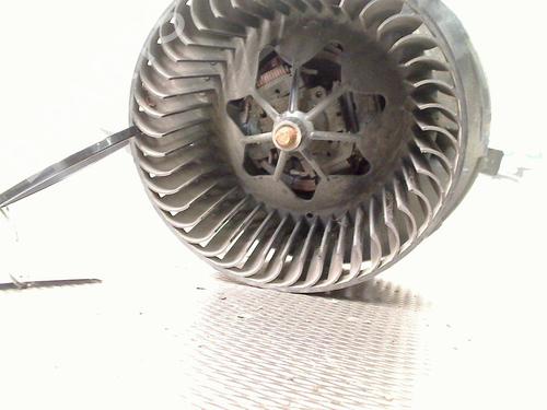 Heater blower motor VW CADDY III Box Body/MPV (2KA, 2KH, 2CA, 2CH) 1.6 TDI | BP28131334M62 