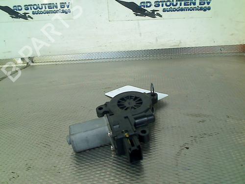 Used Right rear window motor Right rear window motor MAZDA 3 (BM, BN) 2.0 (120 hp) 33771121 33771121