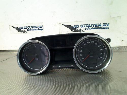 Used Instrument cluster Instrument cluster 23530912 23530912