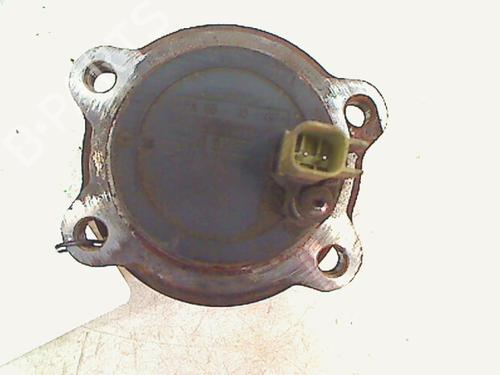 Used Right rear steering knuckle VOLVO V40 Hatchback (525) T3 GTDi (150 hp) 13125467
