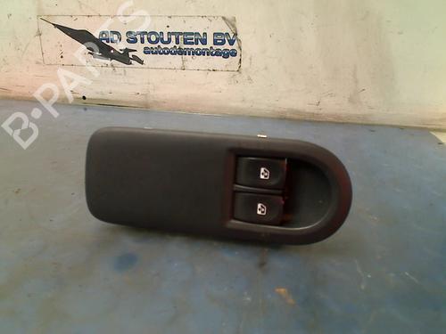 Used Switch RENAULT CLIO III (BR0/1, CR0/1) 1.2 16V (BR0P, CR0P) (101 hp) 13017069