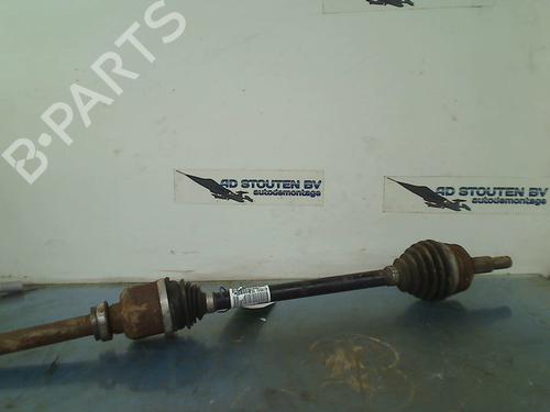 Used Right front driveshaft PEUGEOT 3008 II SUV (MC_, MR_, MJ_, M4_) 1.2 THP/ PureTech 130 (MRHNSM, MRHNSU, MRHNSJ, MRHNYW,... (131 hp) 23530880