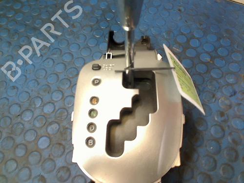 Gear lever TOYOTA YARIS (_P13_) 1.5 Hybrid (NHP130_, NHP130) | BP11262565M90 