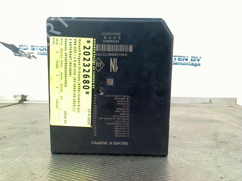 Used Fuse box RENAULT MEGANE IV Grandtour (K9A/M/N_) 1.5 dCi 110 (110 hp) 31921525