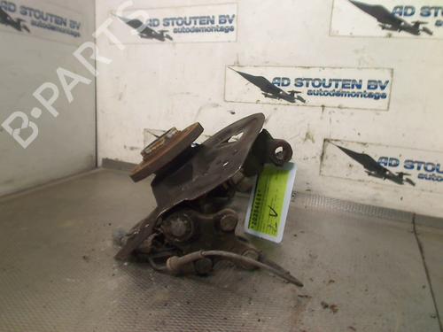 Left front steering knuckle PEUGEOT 308 II (LB_, LP_, LW_, LH_, L3_) 1.6 HDi | BP30150471M25