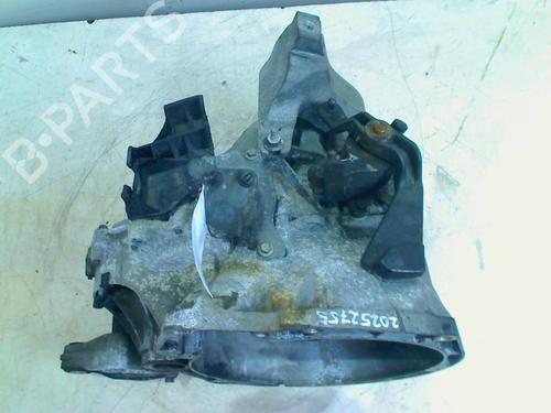 Gearbox VOLVO V40 Hatchback (525) D2 | BP32283374M3