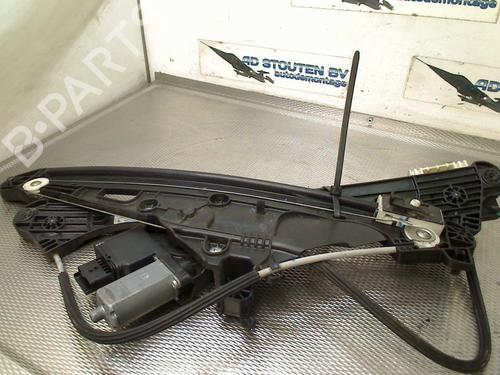 Rudehejsemekanisme ventre foran PEUGEOT 3008 II SUV (MC_, MR_, MJ_, M4_) 1.2 THP/ PureTech 130 (MRHNSM, MRHNSU, MRHNSJ, MRHNYW,... (131 hp) 31335764