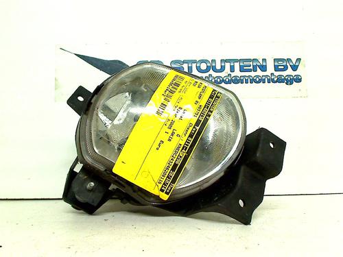 Used Right front fog light KIA RIO I Hatchback (DC) 1.5 16V (97 hp) 11258019